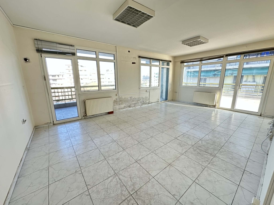property-img